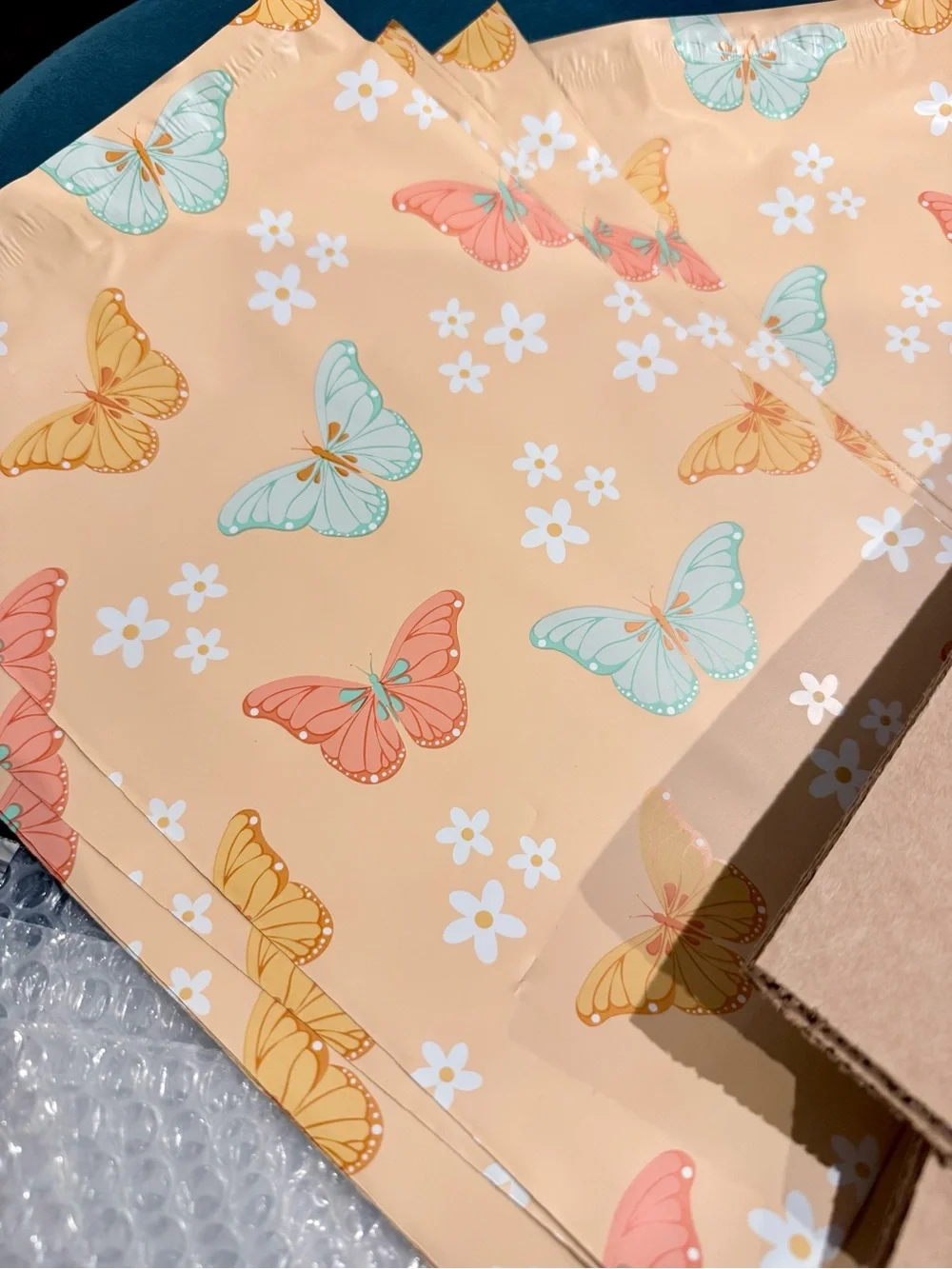 50 polymailers and 10 shipping boxes - Shipping supplies
